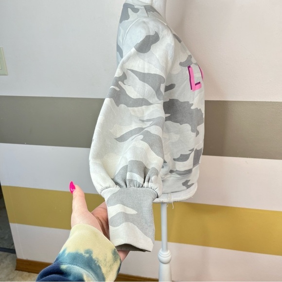 2/$25 Marled LOVE Gray Pink Neutral Camouflage Lounge Casual Active Sweatshirt S - Picture 5 of 11